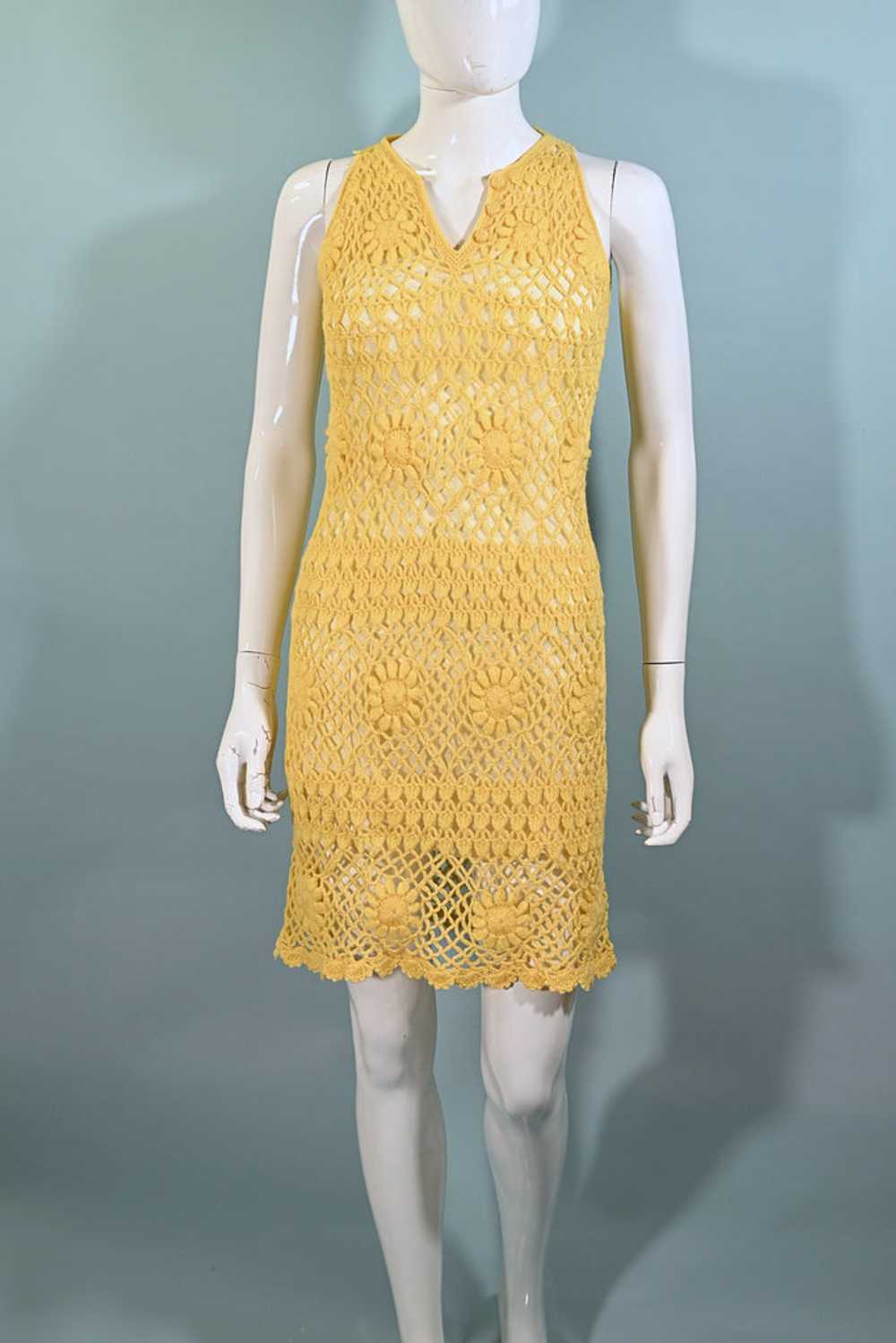 Vintage 60s Yellow Crochet Mod Mini Dress XS - image 1