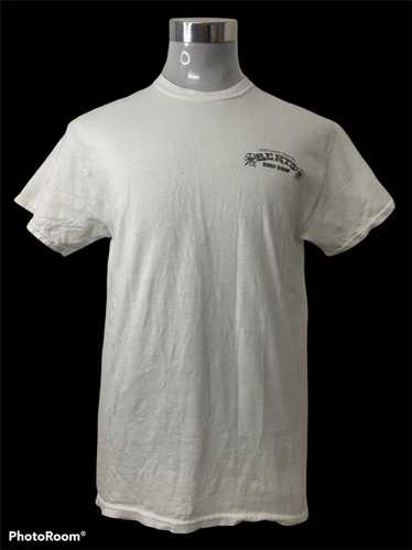 Gildan × Surf Style Berts Surf Shop T shirt