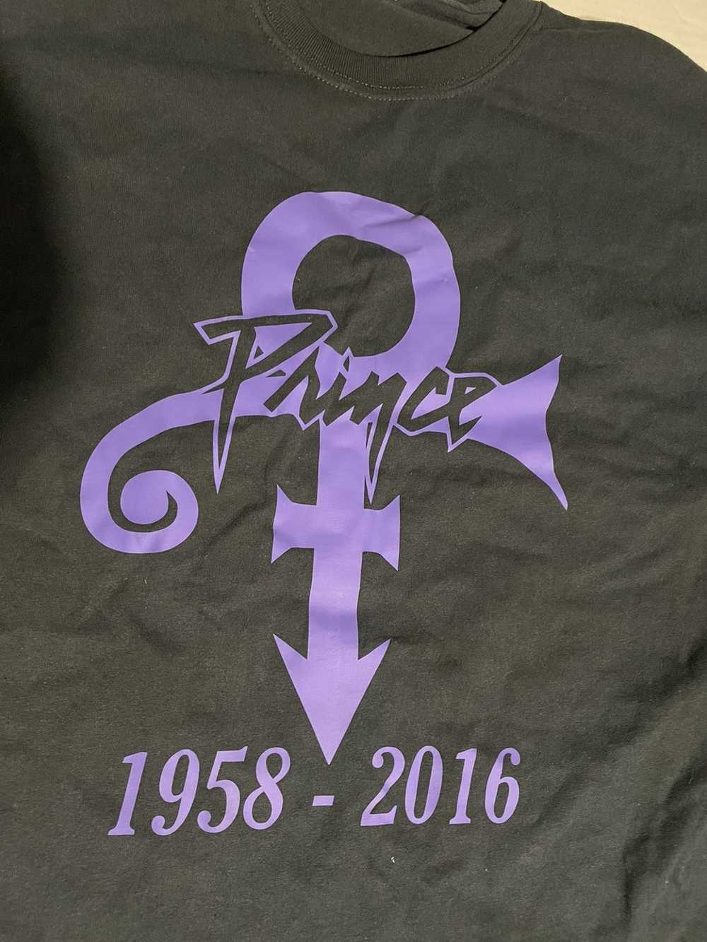 Prince VINTAGE Prince memorial shirt RIP - image 2