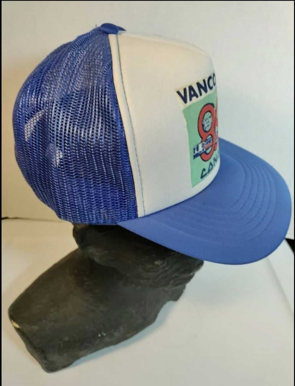 Vintage Vintage 86’ Canada world fair trucker hat - image 2