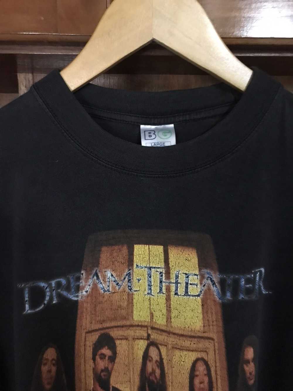 Band Tees × Vintage Vintage Dream Theater Metropo… - image 3