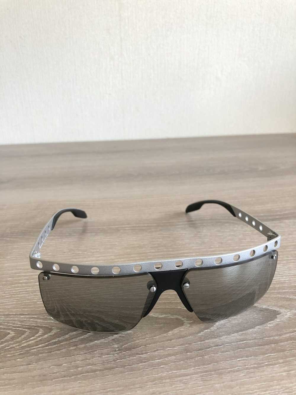 Prada Prada Machine sunglasses - flattop - image 5