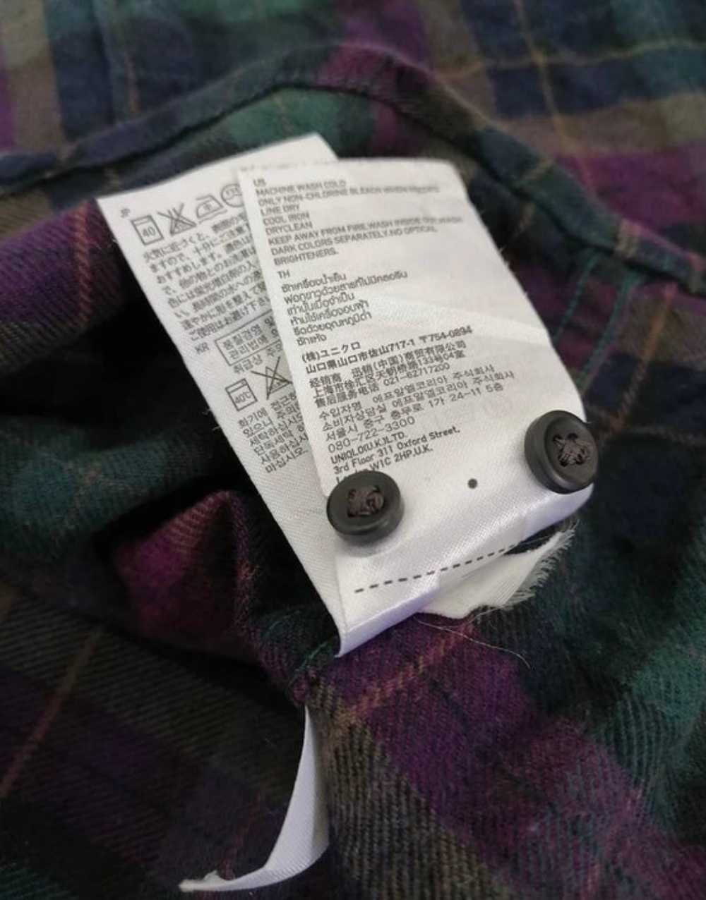 Uniqlo Flannel Longsleeve Buttons Shirt - image 4