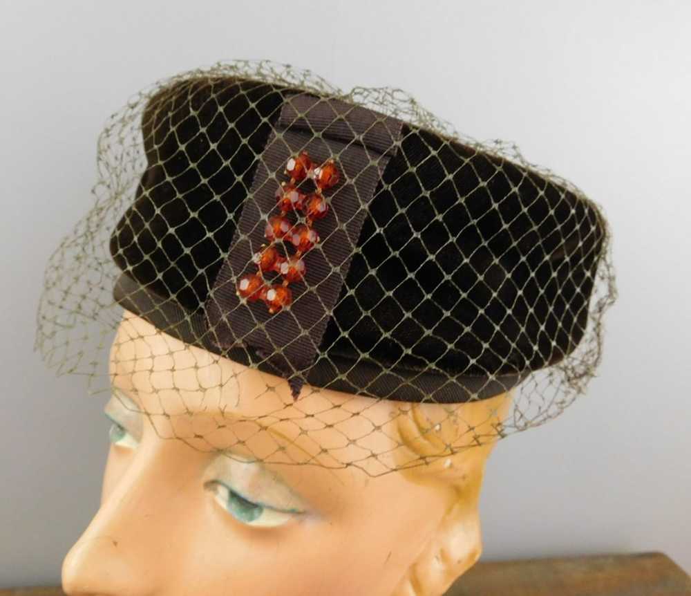 Vintage Brown velvet Hat with Beads and Veil, 196… - image 4