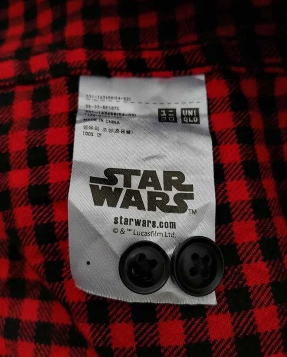 Uniqlo X Star Wars Yoda Longsleeve Buttons Shirt - image 4