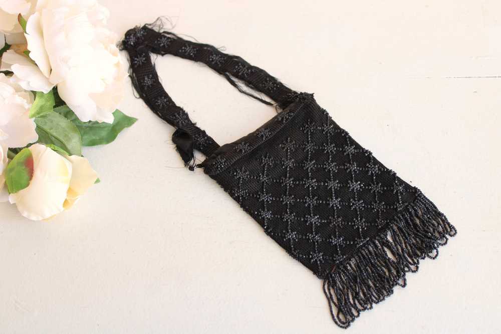 Vintage 1920s Beaded Purse With Tassels - image 5