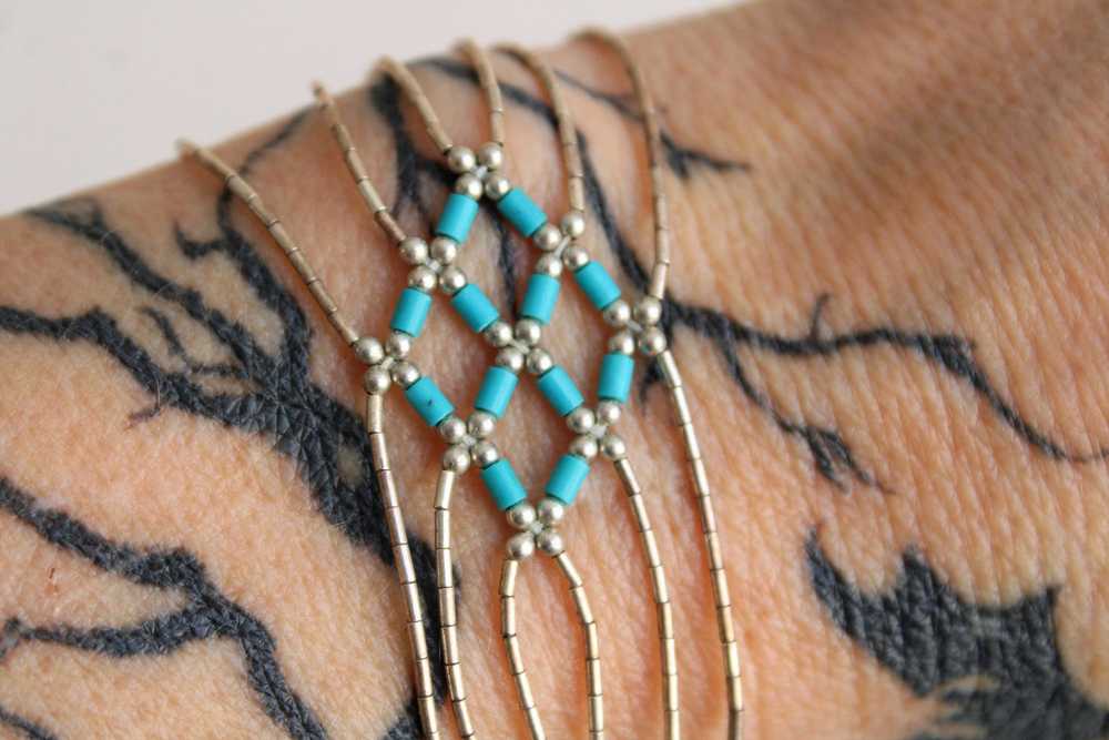 Vintage 1980s 1990s Turquoise Beaded Bracelet - image 3