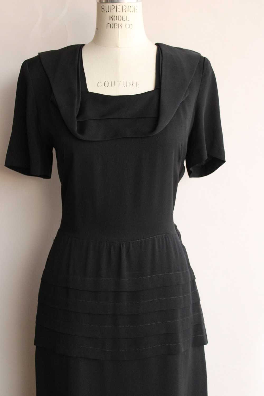 Vintage 1940s Black Rayon Dress With Square Shawl… - image 2