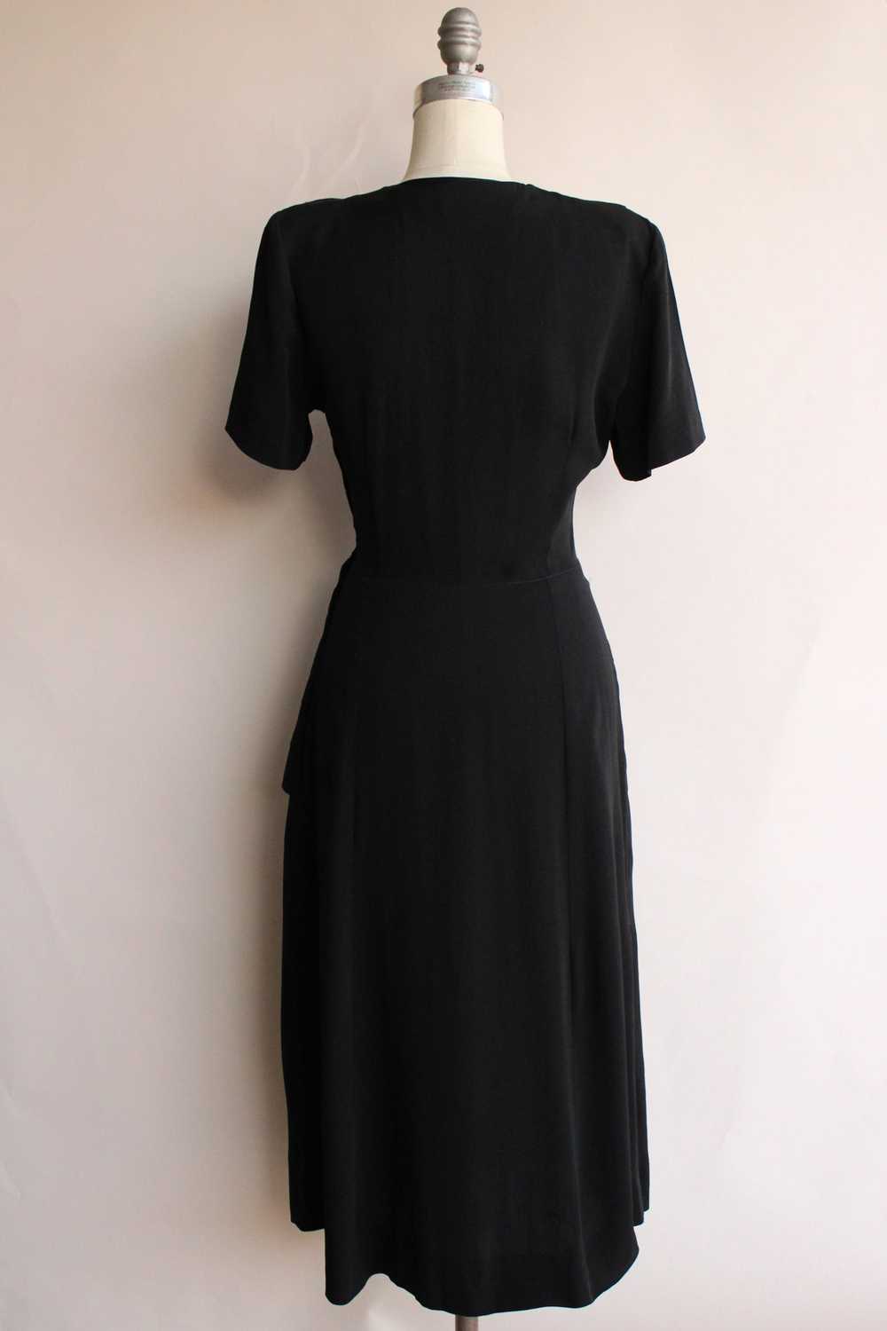 Vintage 1940s Black Rayon Dress With Square Shawl… - image 8