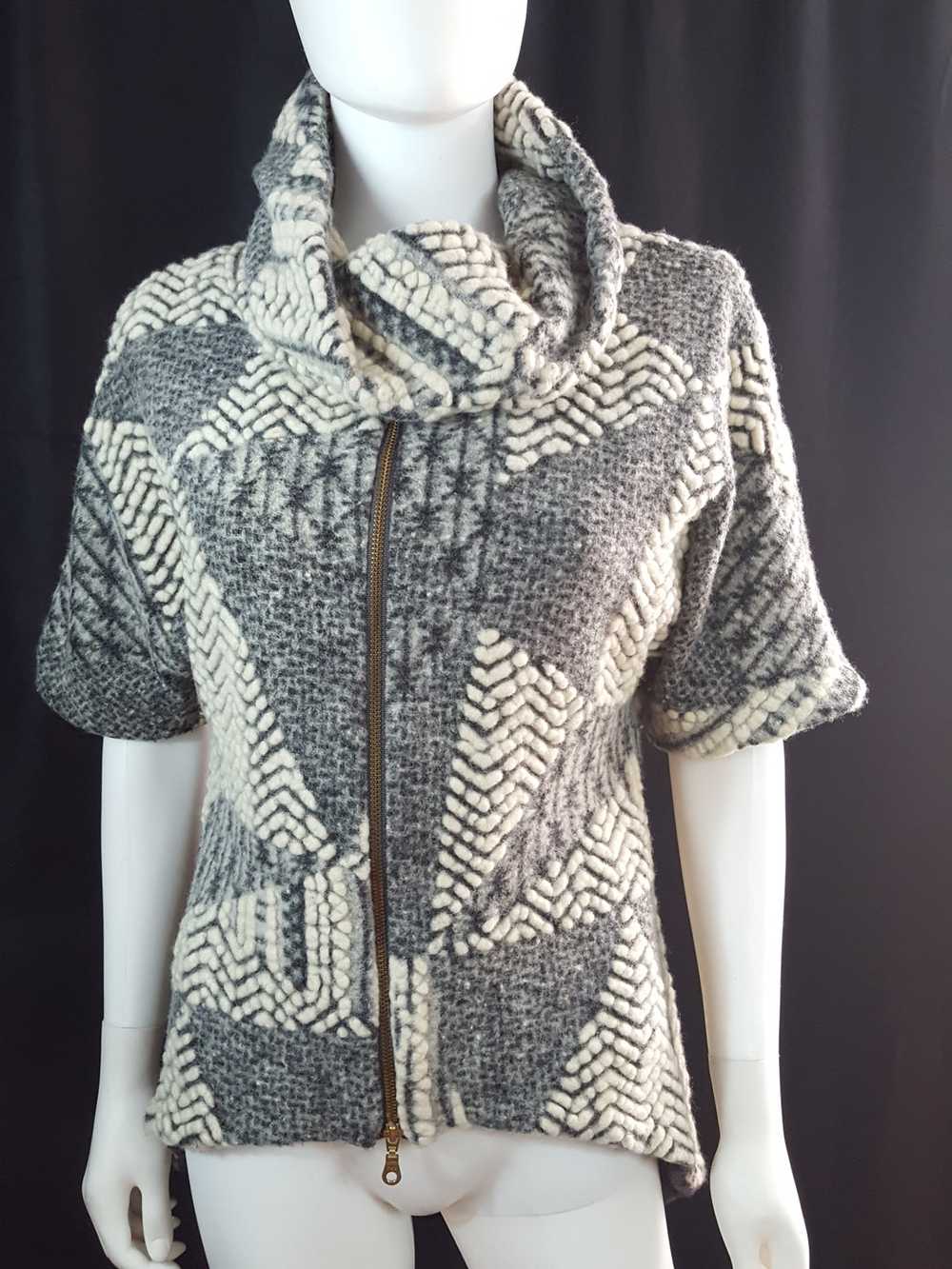 Shui Chen New York Chunky Knit Poncho size S - image 10