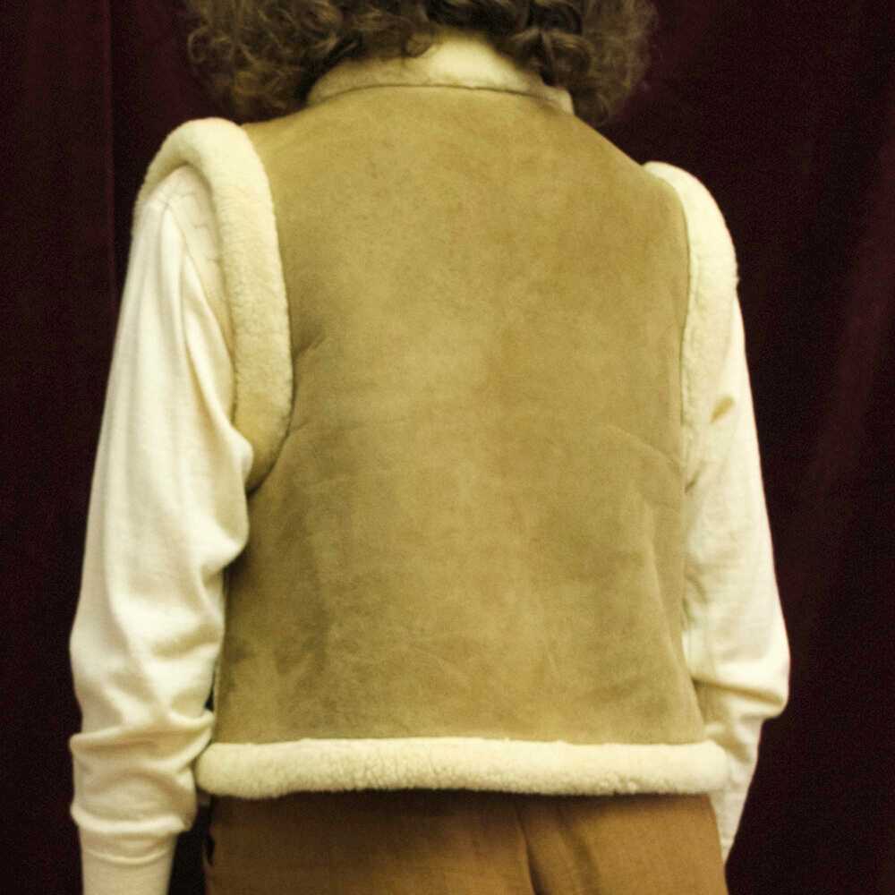 1970s reversible shearling vest - image 3