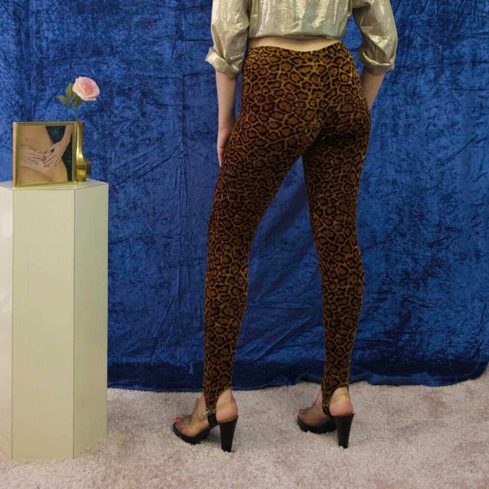 1990s Krizia velvet leopard print stirrup pants - image 3