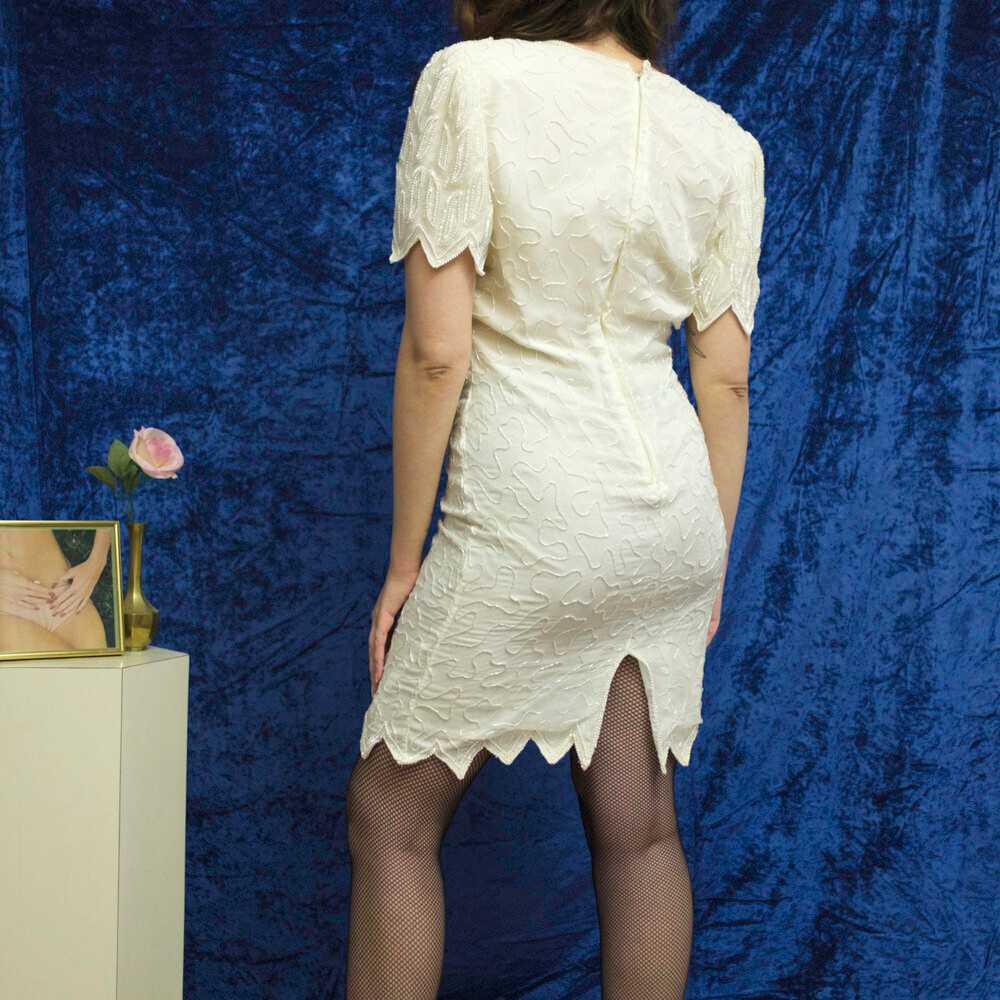 1980s Laurence Kazar white beaded dress - image 3