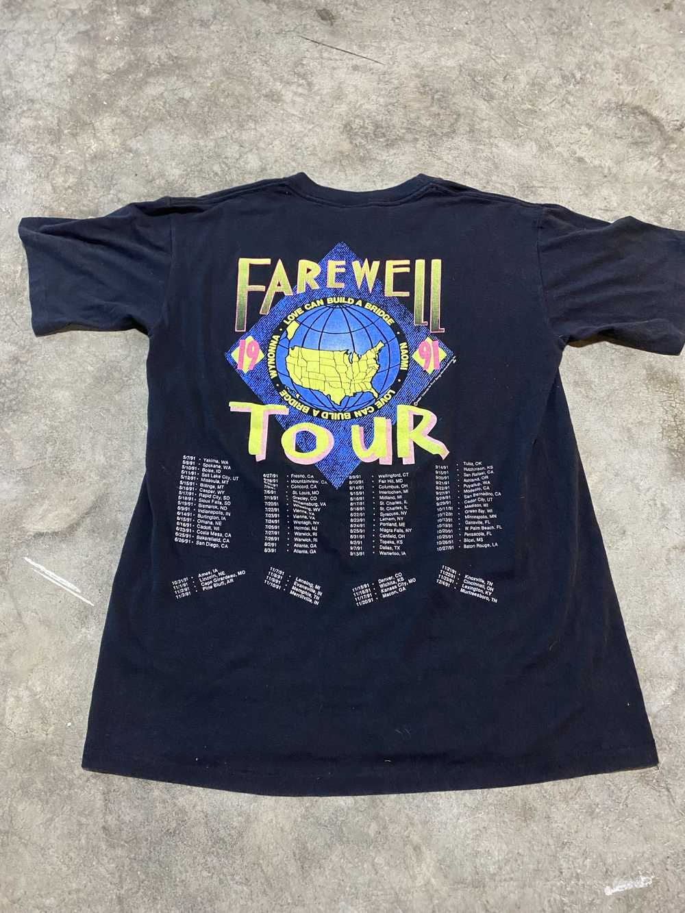 1990 The Judds Farewell Tour Band Tee - image 4