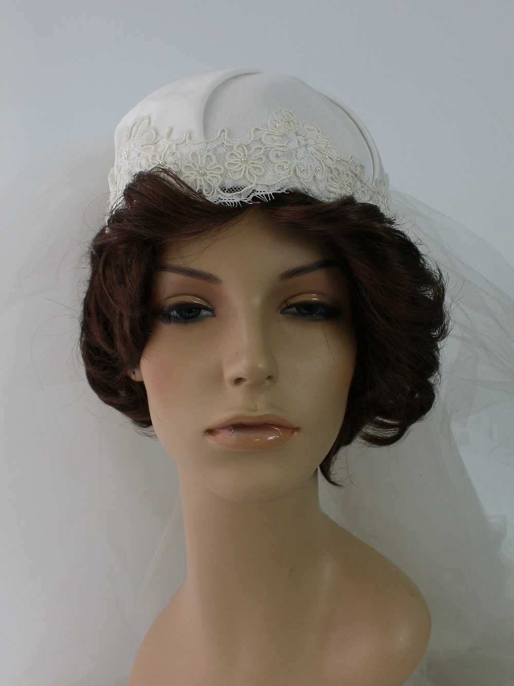 1960's Womens Hat Wedding Veil - image 1