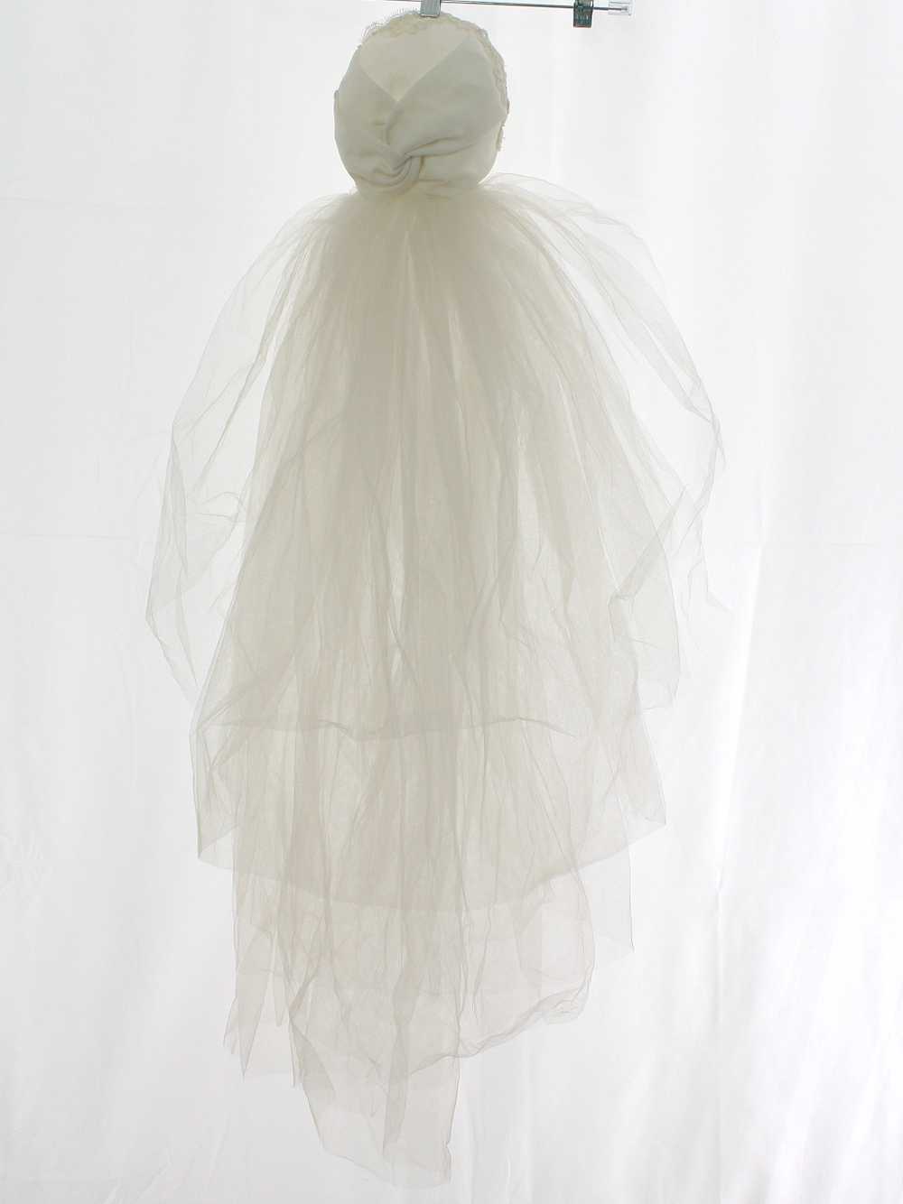 1960's Womens Hat Wedding Veil - image 4