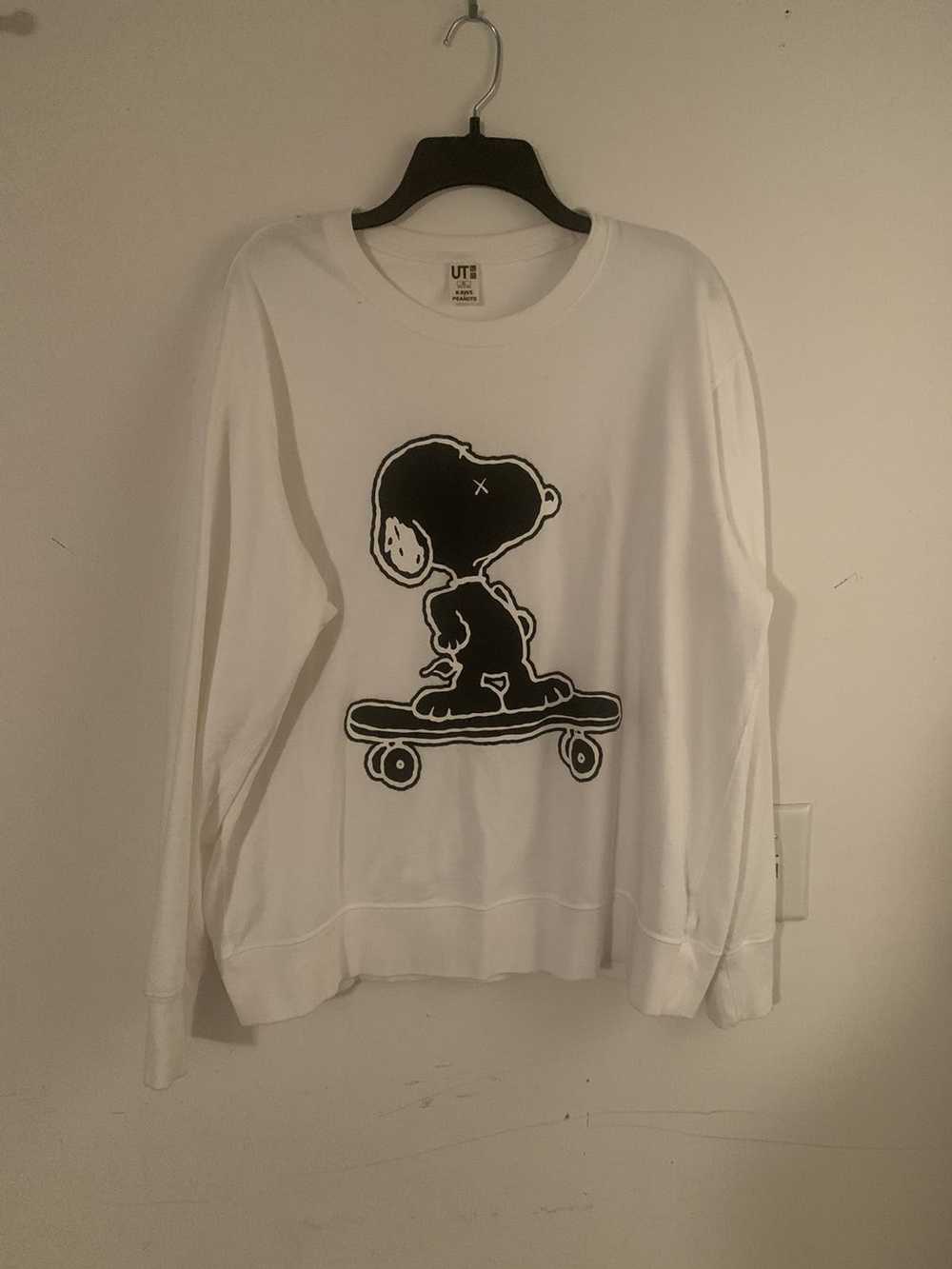 Kaws × Peanuts Kaws x Peanuts Snoopy Sweatshirt XL - image 1