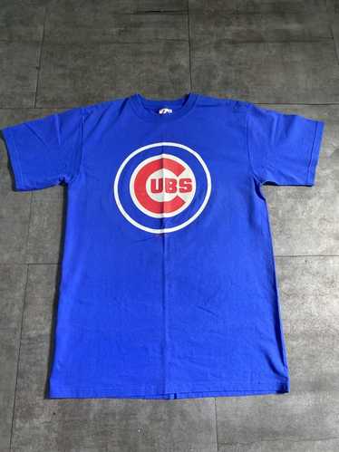 MLB × Vintage 2004 Chicago Cubs tee.