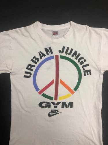 Nike Urban Jungle Gym tee