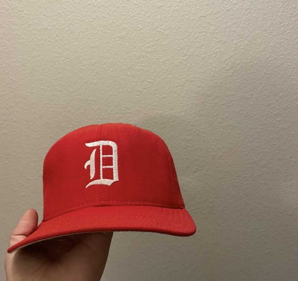 Lilmoxie — Detroit Tigers 90's Road Adjustable Snapback Hat New W/O Tag  Logo 7
