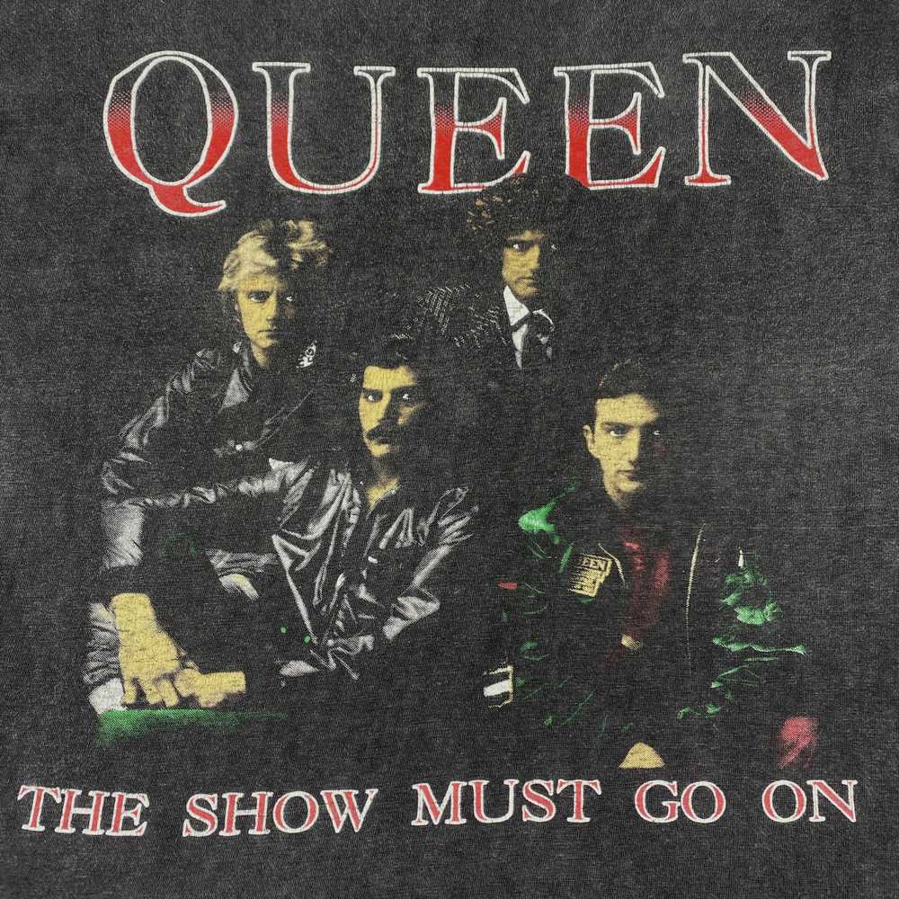 Vintage early 90s Queen ‘The Show Must Go On’ shi… - image 4