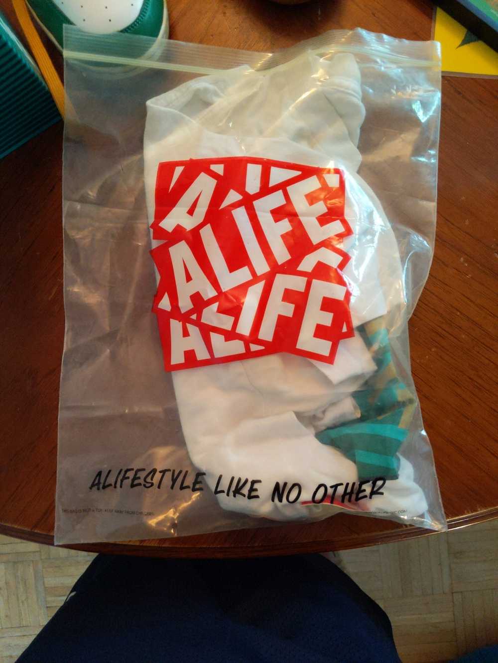 Alife Ari Menthol 10s - image 11