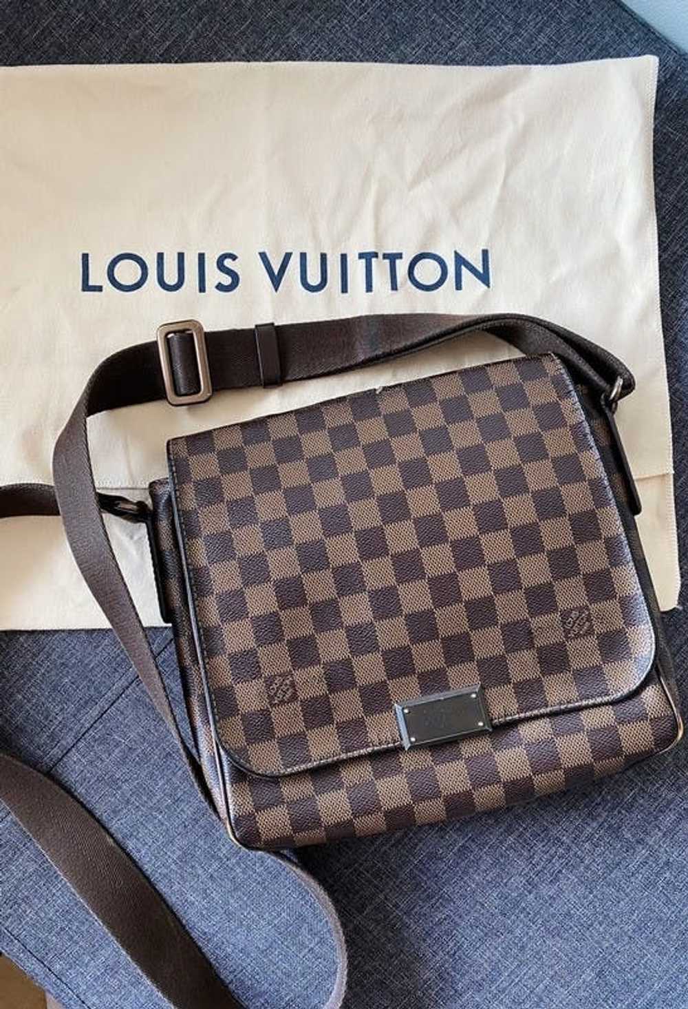 Louis Vuitton Louis Vuitton Shoulder Bag - image 1