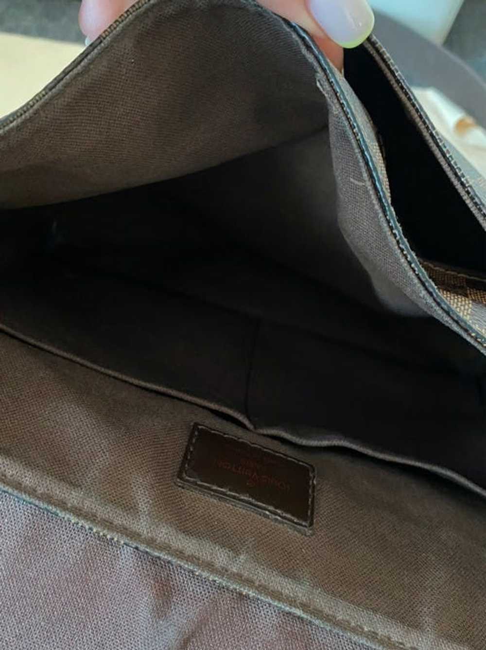 Louis Vuitton Louis Vuitton Shoulder Bag - image 3