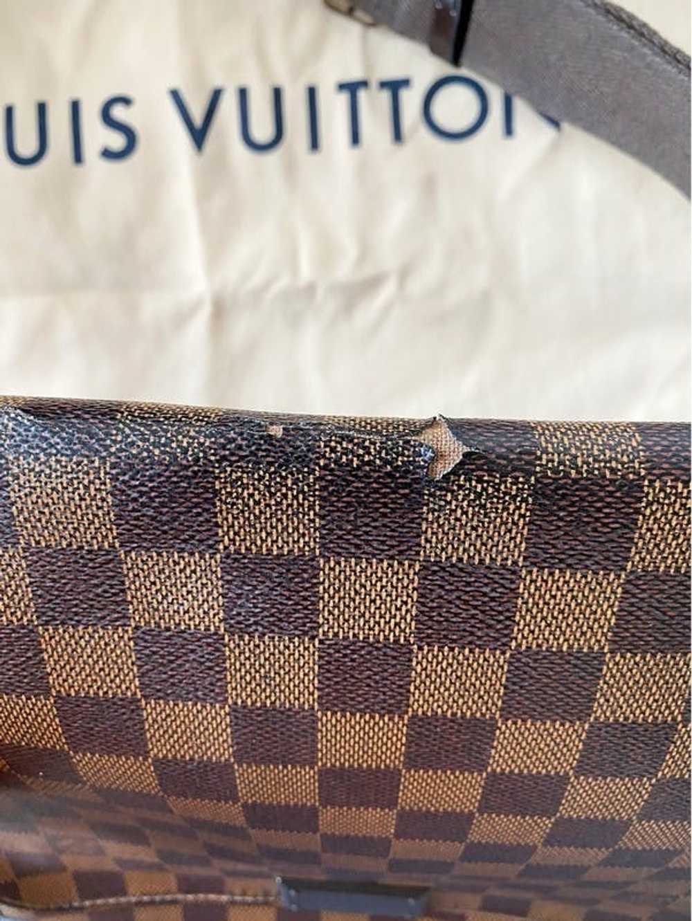 Louis Vuitton Louis Vuitton Shoulder Bag - image 6