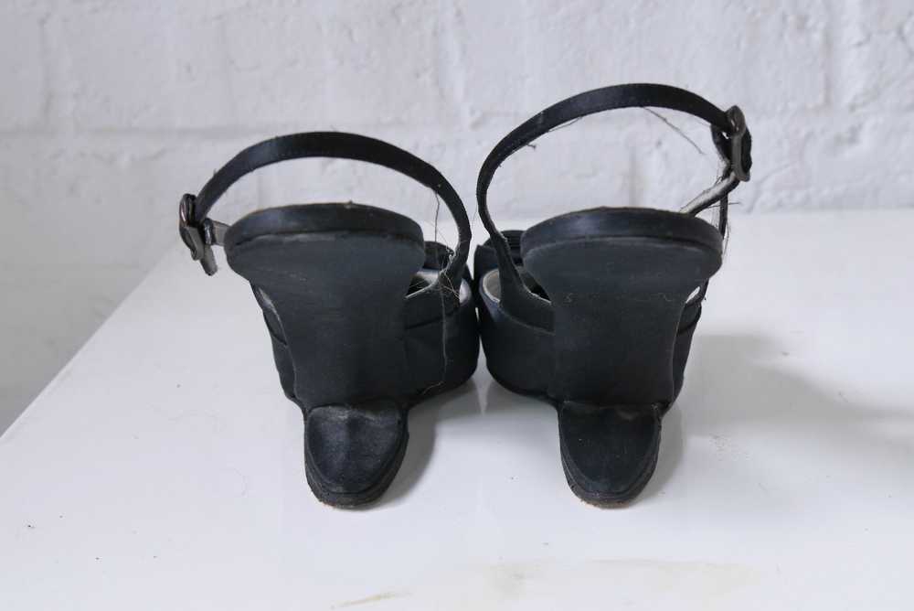 Rare 30s high arch heel satin pumps by Peacock sz… - image 2