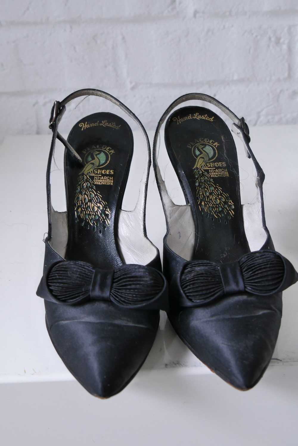 Rare 30s high arch heel satin pumps by Peacock sz… - image 3