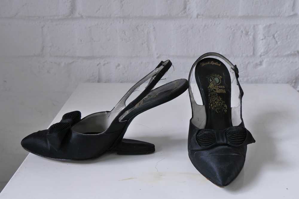 Rare 30s high arch heel satin pumps by Peacock sz… - image 5