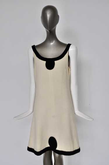 Mod dress from the 60s Pierre Cardin - image 1