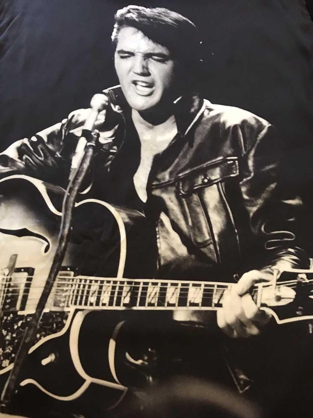 Band Tees × Vintage Vintage RIP Elvis Presley Mem… - image 5