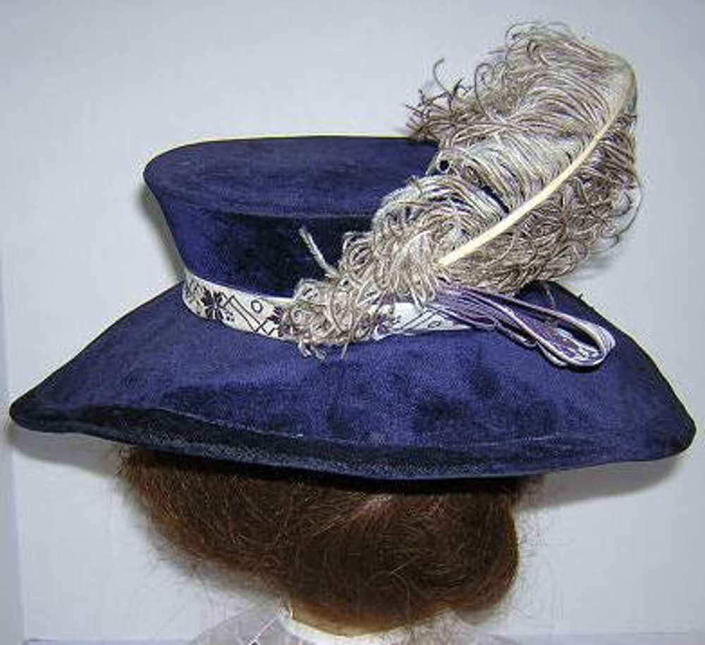 Deep Purple Velvet Antique Victorian Hat with Ost… - image 2