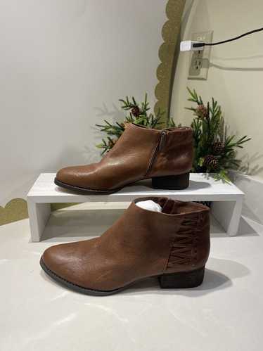 Vince Camuto Vince Camuto Canteen Brown Booties