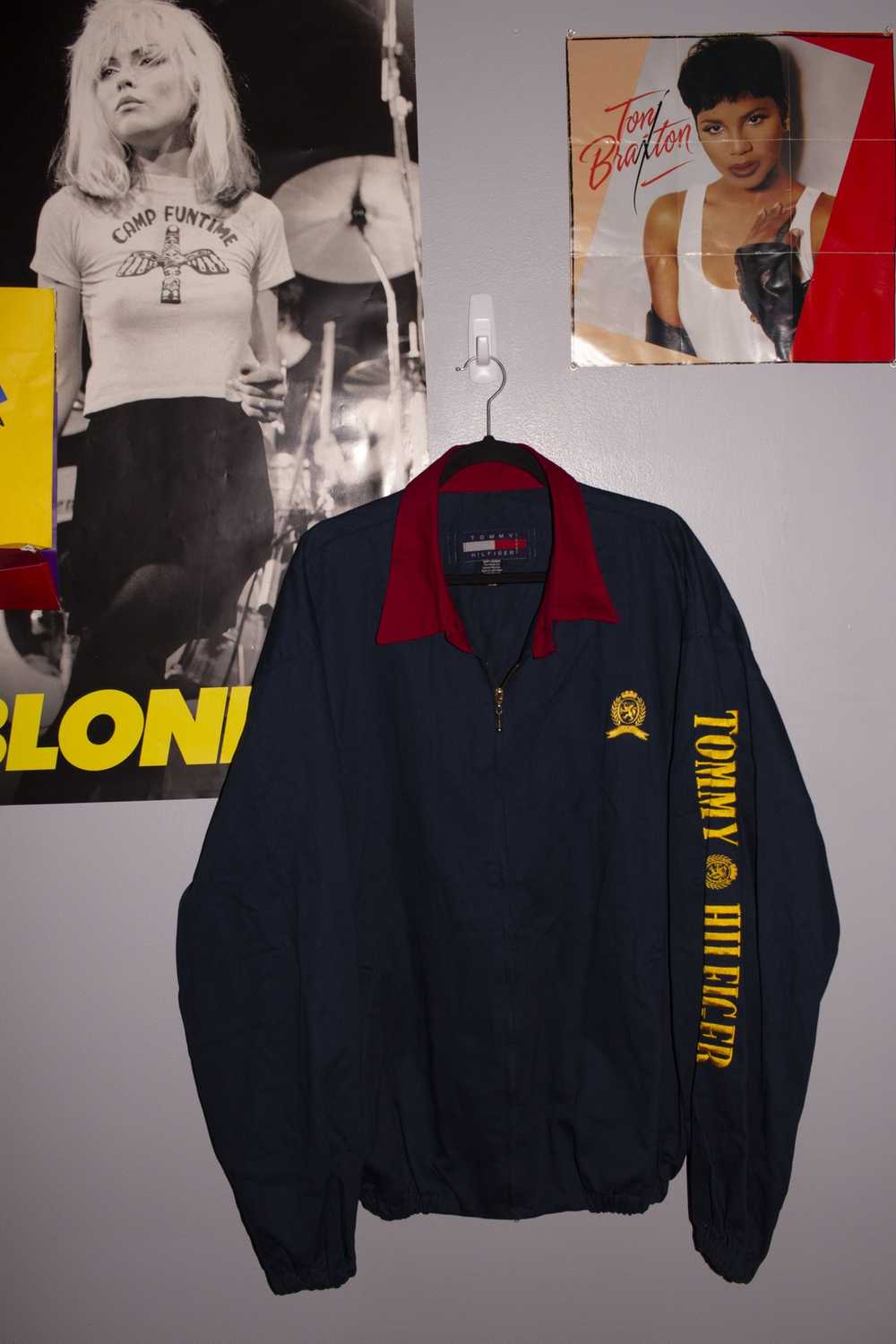 Vintage 90s Tommy Embroidered Spell Out Coach Jac… - image 4