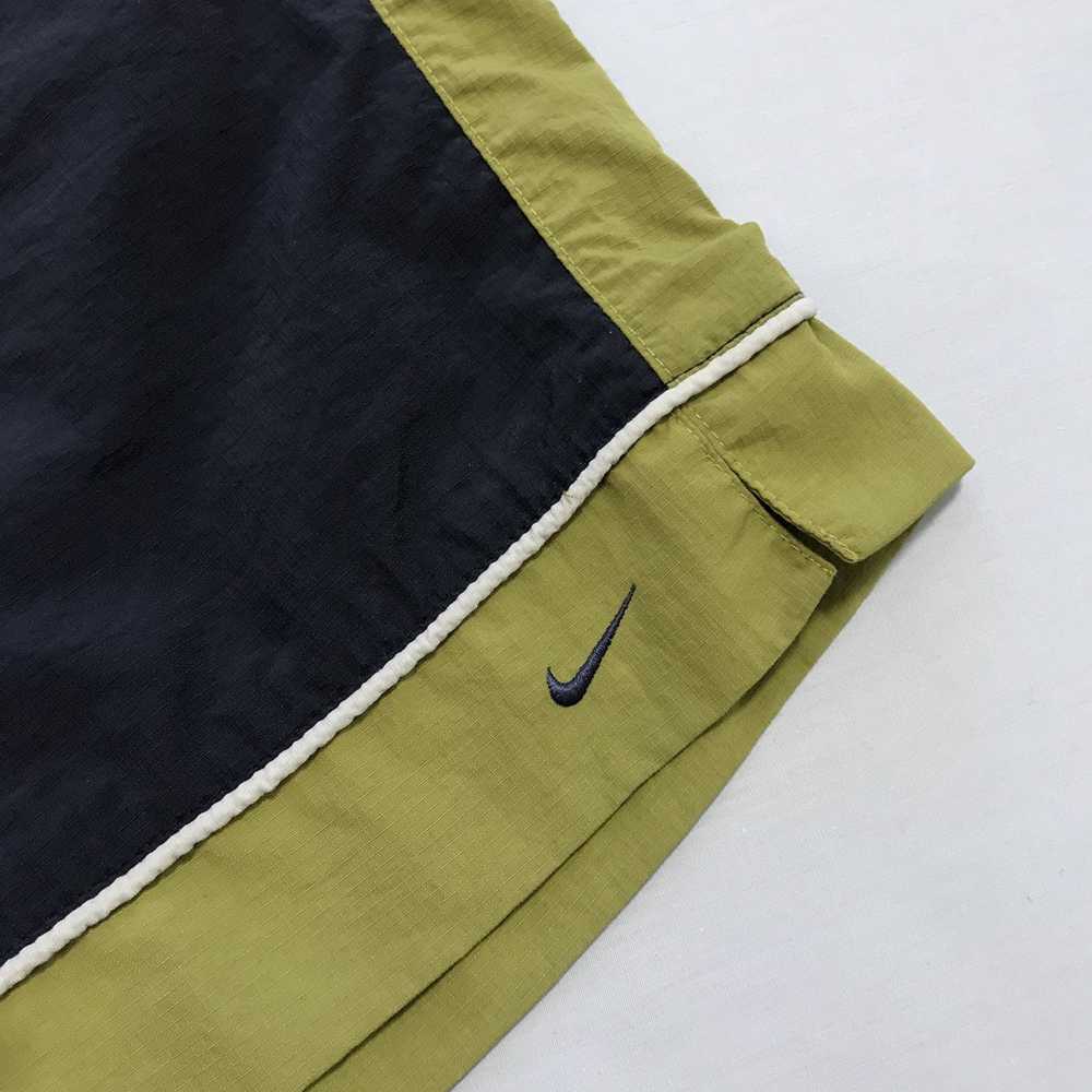 Nike × Streetwear × Vintage NIKE Vintage Shorts S… - image 4