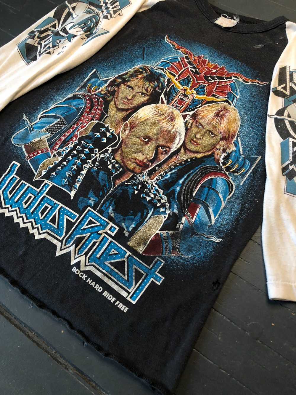 Vintage Rare Judas Priest Shirt 1980s - image 2