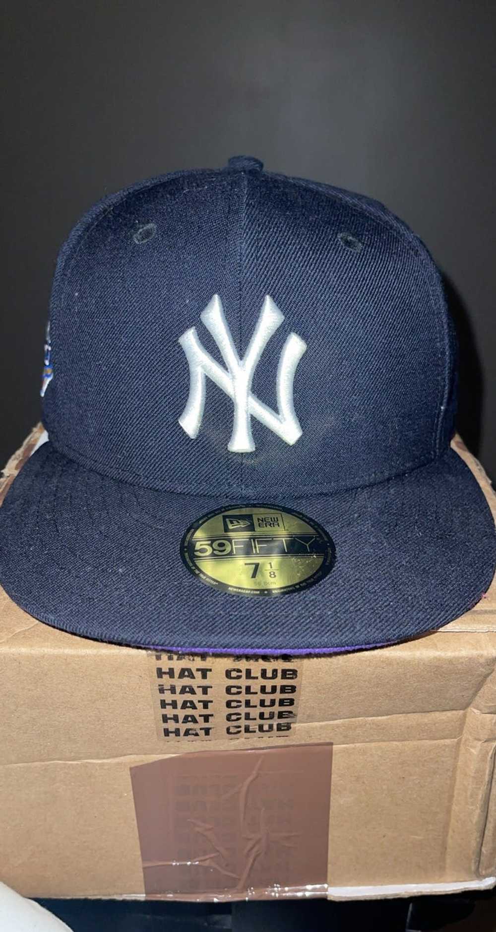 New Era New York Yankee Fitted Pink Bottom Navy Blue White (2000 Sub –  FCS Sneakers