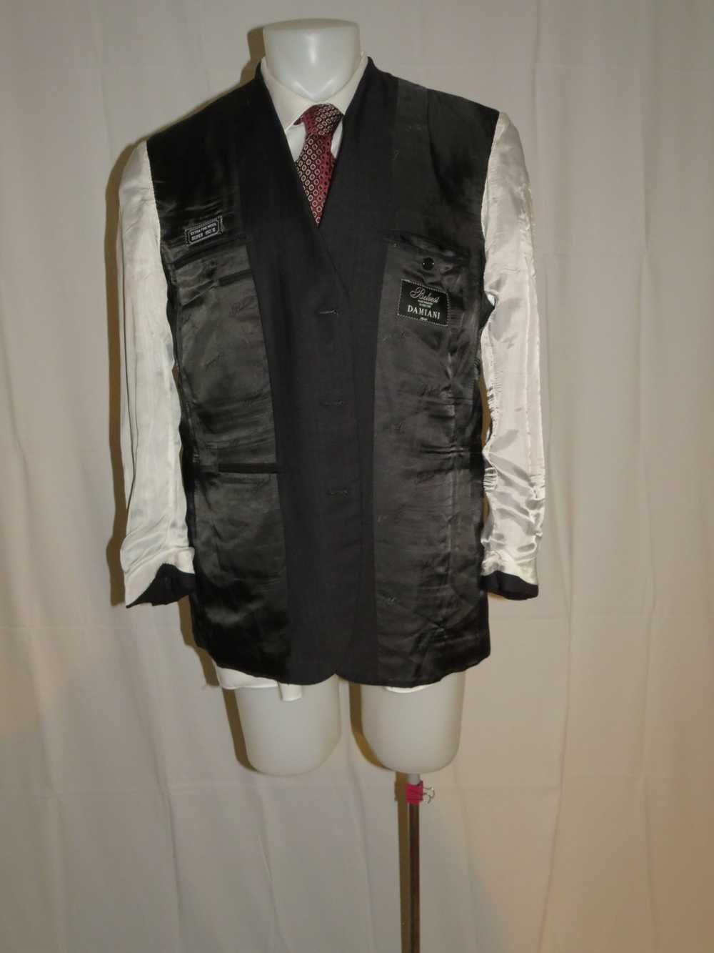 Belvest Super 150 Charcoal Gray Herringbone Three… - image 10