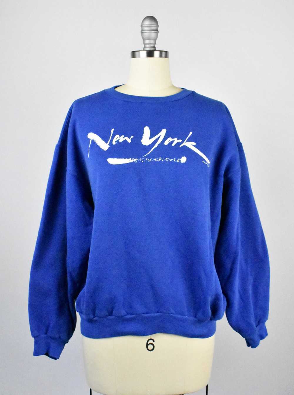 Simply Classic 1982 New York Sweatshirt - image 1