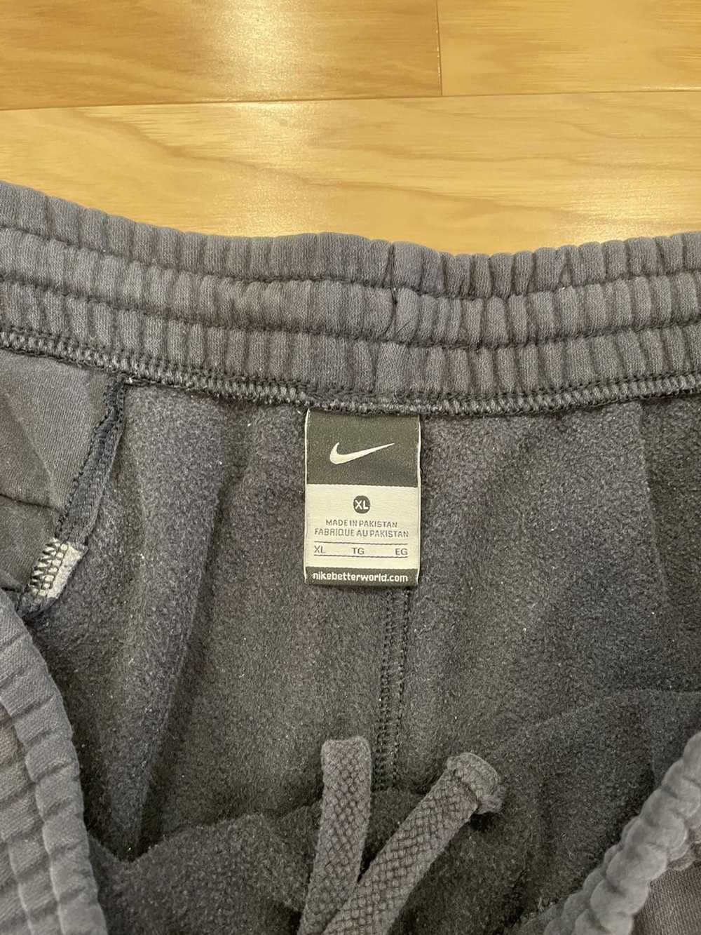 Nike Nike sweatpants - image 2