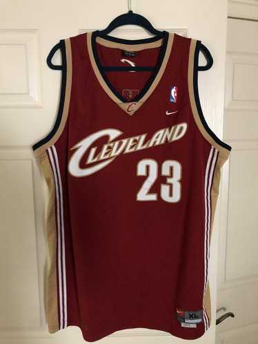 Nike Vintage Nike Lebron James Cavaliers away swin