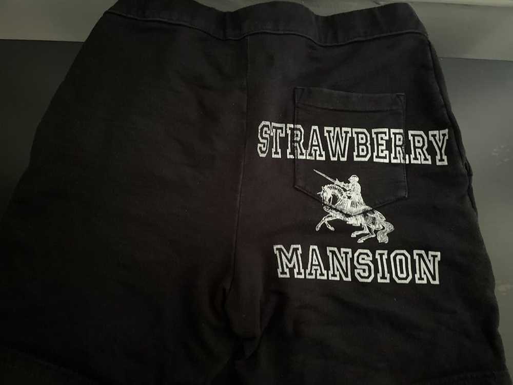 Streetwear Strawberry mansion black shorts - image 4