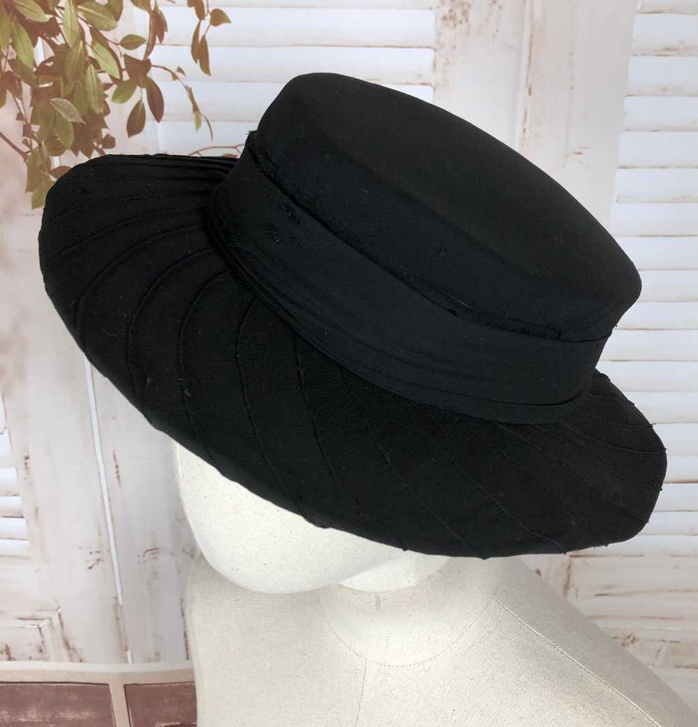 Beautiful Brimmed Original 1930s 30s Crepe Hat Wi… - image 5