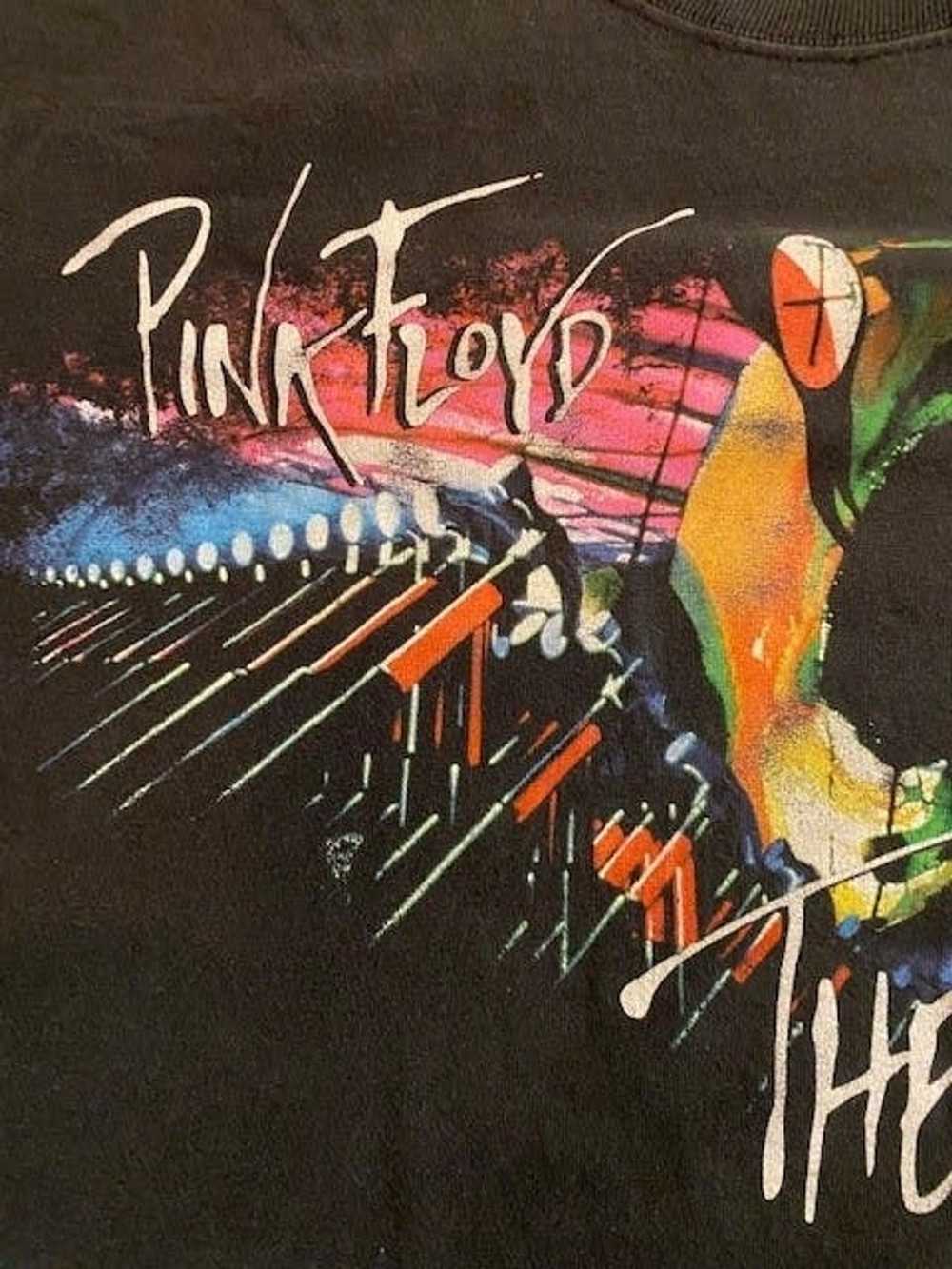 Vintage Vintage Pink Floyd The Wall T-Shirt - image 2