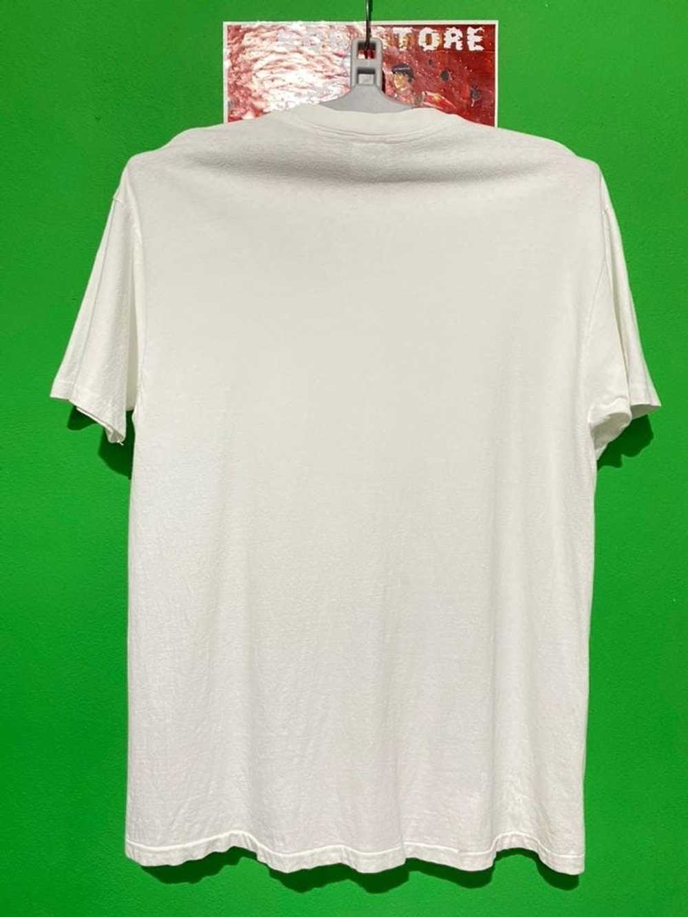 Vintage Plain White Tee Tag Hanes Beefy, Men's Fashion, Tops & Sets on  Carousell