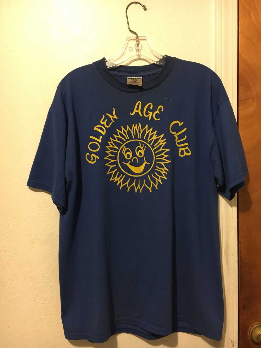 Vintage vintage 90s sunflower Golden Age Club shi… - image 2