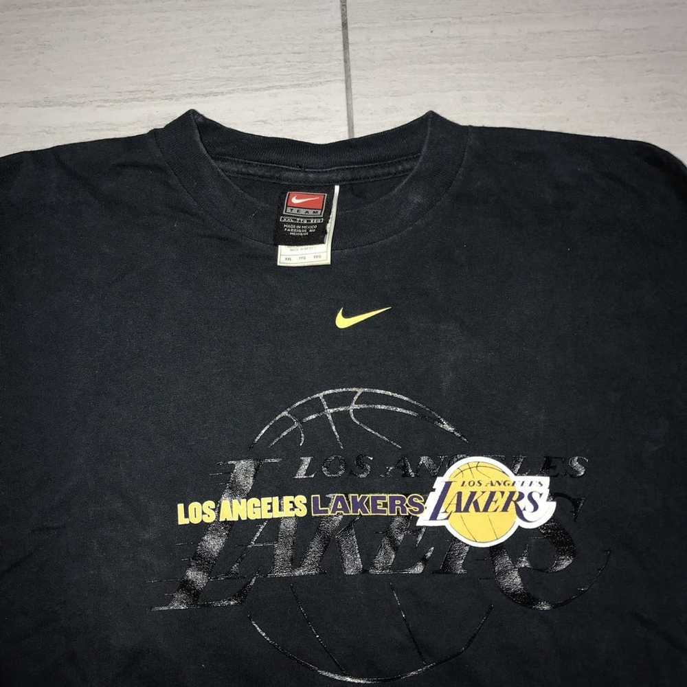 L.A. Lakers × Lakers × Nike LA Lakers Center Swoo… - image 3